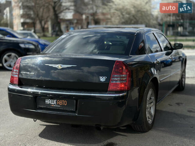 Чорний Крайслер 300C, об'ємом двигуна 3.52 л та пробігом 121 тис. км за 7999 $, фото 15 на Automoto.ua
