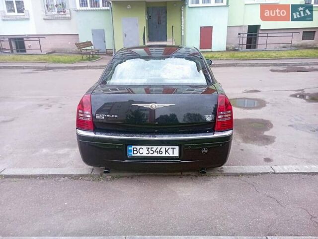 Чорний Крайслер 300C, об'ємом двигуна 3 л та пробігом 214 тис. км за 9500 $, фото 2 на Automoto.ua