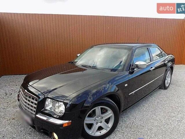 Черный Крайслер 300C, объемом двигателя 2.74 л и пробегом 25 тыс. км за 22000 $, фото 3 на Automoto.ua