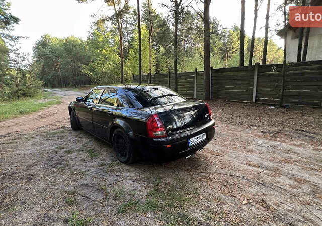 Чорний Крайслер 300C, об'ємом двигуна 2.7 л та пробігом 165 тис. км за 6699 $, фото 10 на Automoto.ua
