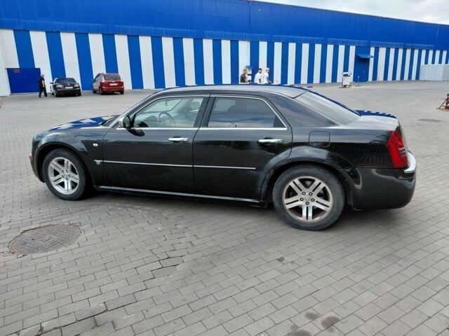 Чорний Крайслер 300C, об'ємом двигуна 2.7 л та пробігом 290 тис. км за 4509 $, фото 2 на Automoto.ua