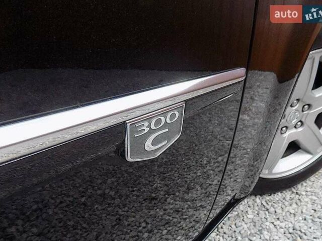 Черный Крайслер 300C, объемом двигателя 2.74 л и пробегом 25 тыс. км за 22000 $, фото 1 на Automoto.ua