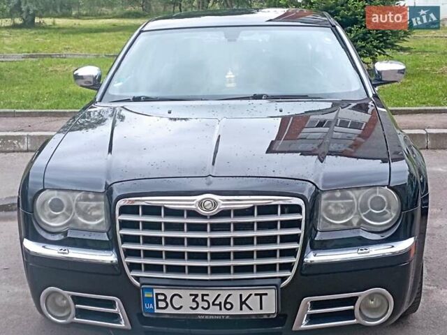 Чорний Крайслер 300C, об'ємом двигуна 3 л та пробігом 214 тис. км за 9500 $, фото 3 на Automoto.ua