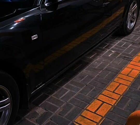 Крайслер 300C 2007 в Павлограде на Automoto.ua Черный Крайслер 300C, объемом двигателя 0 л и пробегом 300 тыс. км за 8664 $, фото 1 на Automoto.ua