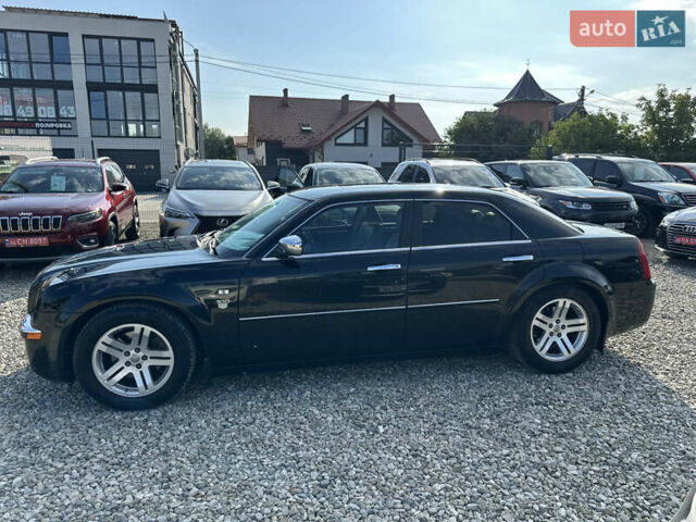 Чорний Крайслер 300C, об'ємом двигуна 2.99 л та пробігом 310 тис. км за 8700 $, фото 7 на Automoto.ua