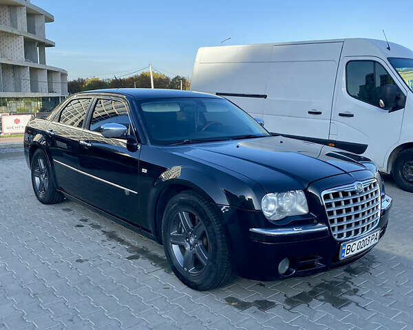 Черный Крайслер 300C, объемом двигателя 3.5 л и пробегом 251 тыс. км за 8800 $, фото 2 на Automoto.ua