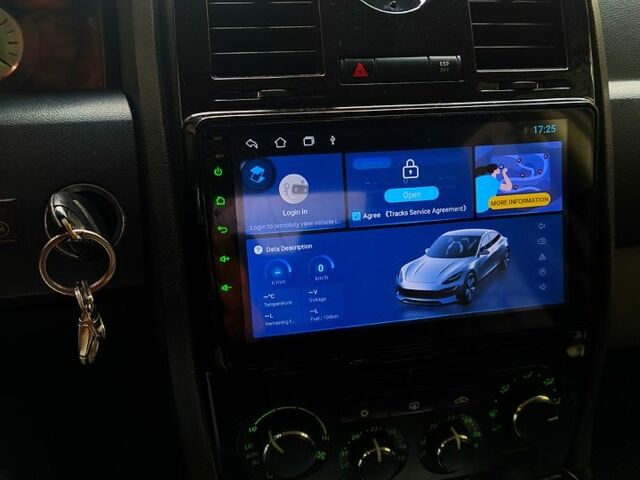Крайслер 300C 2008 у Харкові на Automoto.ua Чорний Крайслер 300C, об'ємом двигуна 2.7 л та пробігом 0 тис. км за 5000 $, фото 6 на Automoto.ua