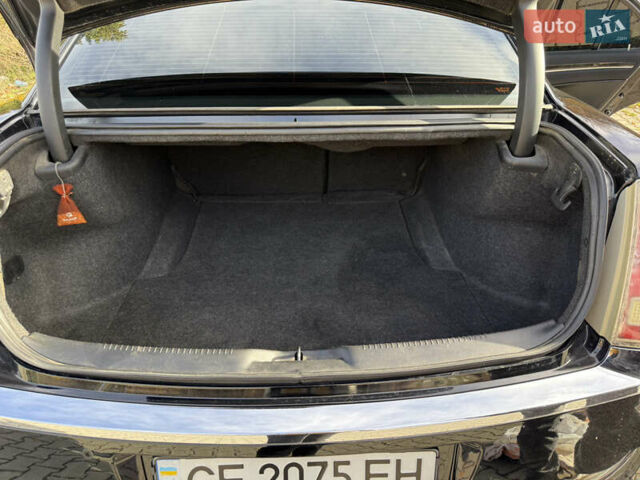 Черный Крайслер 300C, объемом двигателя 3 л и пробегом 280 тыс. км за 13000 $, фото 4 на Automoto.ua