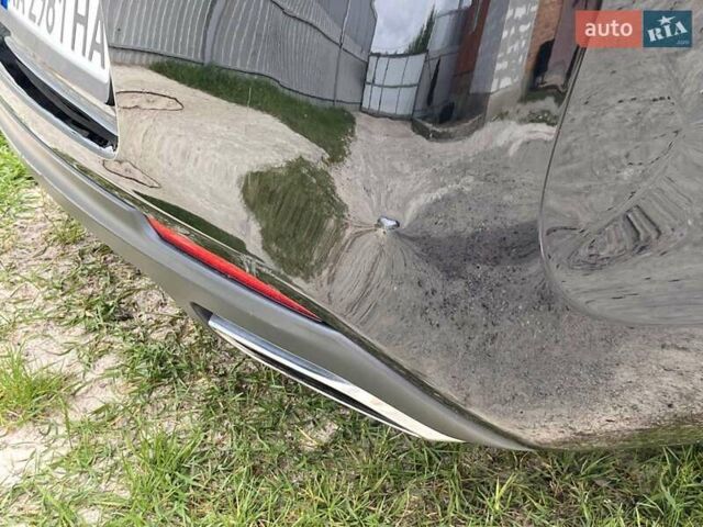 Черный Крайслер 300C, объемом двигателя 3.6 л и пробегом 175 тыс. км за 14900 $, фото 37 на Automoto.ua