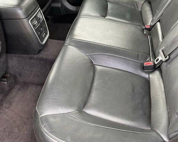Черный Крайслер 300C, объемом двигателя 3.6 л и пробегом 175 тыс. км за 14900 $, фото 38 на Automoto.ua