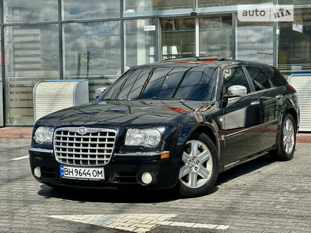 Чорний Крайслер 300C, об'ємом двигуна 3 л та пробігом 200 тис. км за 8150 $, фото 2 на Automoto.ua