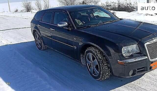 Крайслер 300C 2007 у Хмельницькому на Automoto.ua Чорний Крайслер 300C, об'ємом двигуна 3 л та пробігом 280 тис. км за 10800 $, фото 4 на Automoto.ua