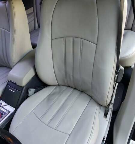 Черный Крайслер 300C, объемом двигателя 3.52 л и пробегом 225 тыс. км за 5500 $, фото 5 на Automoto.ua