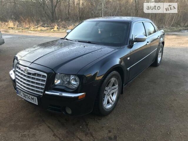 Чорний Крайслер 300C, об'ємом двигуна 2.7 л та пробігом 185 тис. км за 8700 $, фото 2 на Automoto.ua