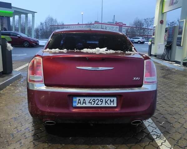 Червоний Крайслер 300C, об'ємом двигуна 3.6 л та пробігом 277 тис. км за 10350 $, фото 10 на Automoto.ua