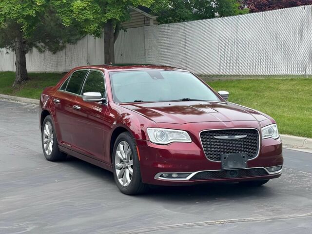 Червоний Крайслер 300C, об'ємом двигуна 3.6 л та пробігом 125 тис. км за 5500 $, фото 2 на Automoto.ua