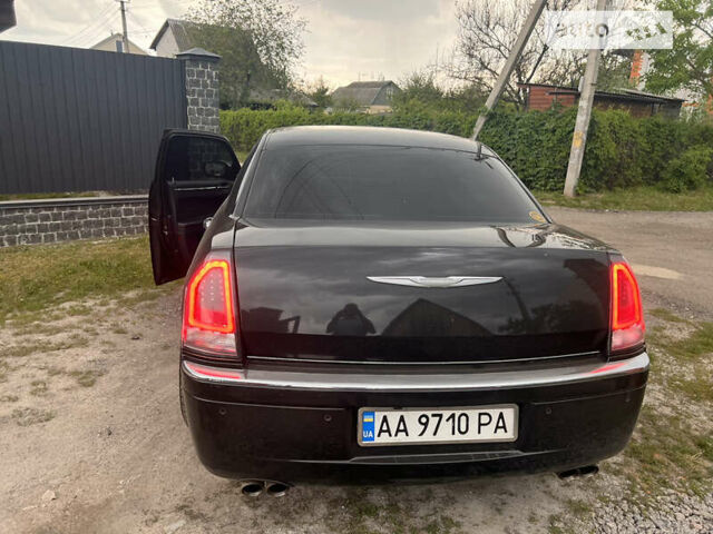 Крайслер 300C, об'ємом двигуна 3.5 л та пробігом 247 тис. км за 9500 $, фото 2 на Automoto.ua