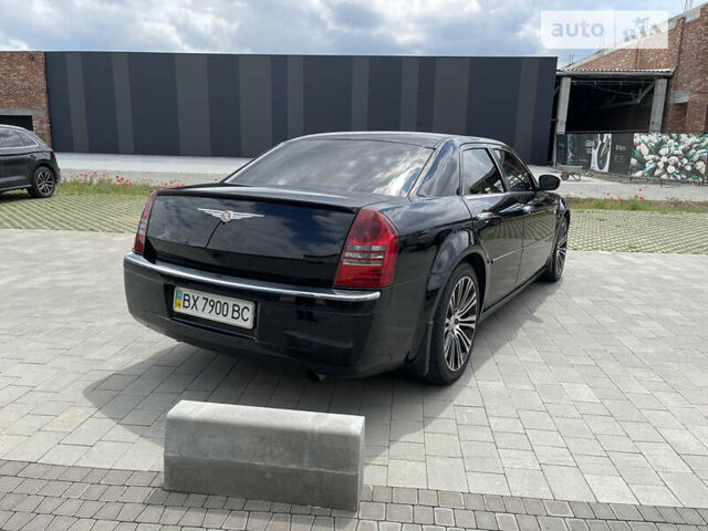 Крайслер 300C, об'ємом двигуна 2.7 л та пробігом 260 тис. км за 9400 $, фото 6 на Automoto.ua