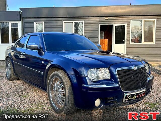 Крайслер 300C, об'ємом двигуна 27 л та пробігом 206 тис. км за 7700 $, фото 2 на Automoto.ua