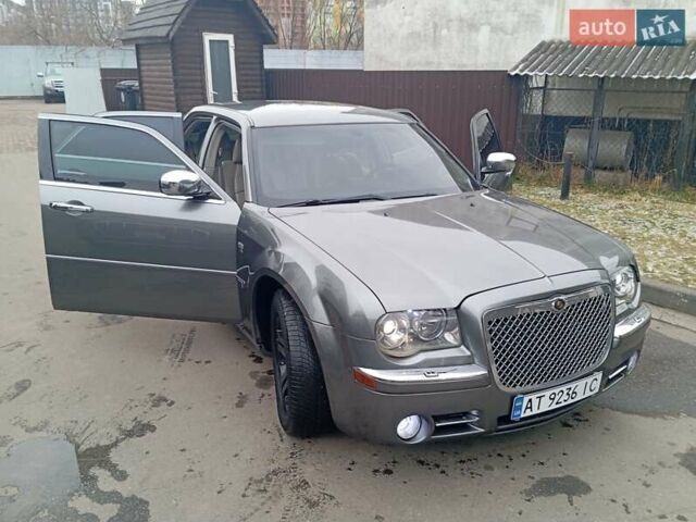 Крайслер 300C, объемом двигателя 3 л и пробегом 339 тыс. км за 8000 $, фото 22 на Automoto.ua