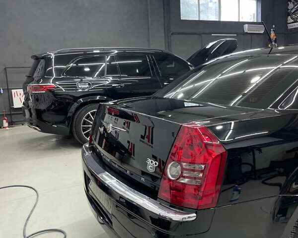 Крайслер 300C, объемом двигателя 2.7 л и пробегом 25 тыс. км за 35000 $, фото 22 на Automoto.ua