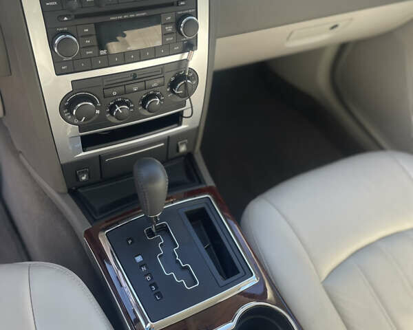 Крайслер 300C, объемом двигателя 2.7 л и пробегом 25 тыс. км за 35000 $, фото 25 на Automoto.ua