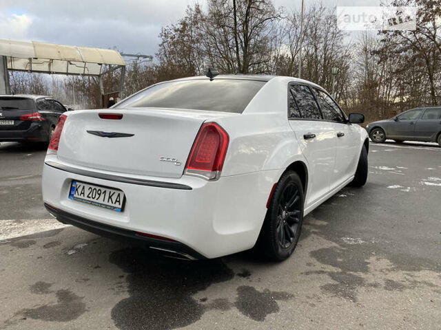 Крайслер 300C, объемом двигателя 3.6 л и пробегом 279 тыс. км за 14300 $, фото 5 на Automoto.ua