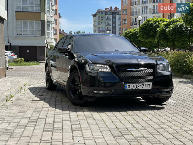Крайслер 300C, объемом двигателя 3.61 л и пробегом 161 тыс. км за 18999 $, фото 2 на Automoto.ua