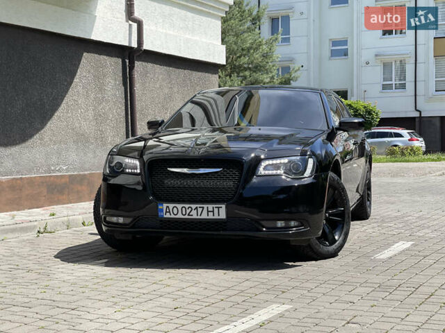 Крайслер 300C, объемом двигателя 3.61 л и пробегом 161 тыс. км за 18999 $, фото 7 на Automoto.ua