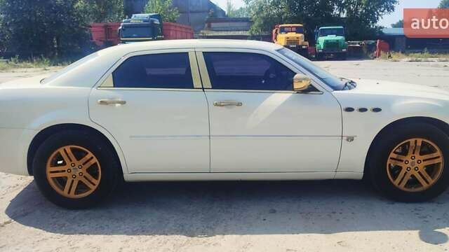 Крайслер 300C, об'ємом двигуна 5.7 л та пробігом 71 тис. км за 15700 $, фото 3 на Automoto.ua