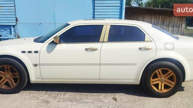 Крайслер 300C, об'ємом двигуна 5.7 л та пробігом 71 тис. км за 15700 $, фото 1 на Automoto.ua