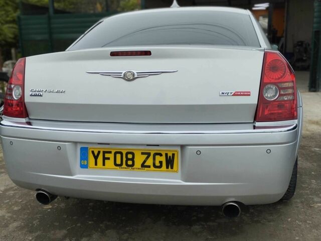 Серый Крайслер 300C, объемом двигателя 3 л и пробегом 3 тыс. км за 4500 $, фото 11 на Automoto.ua