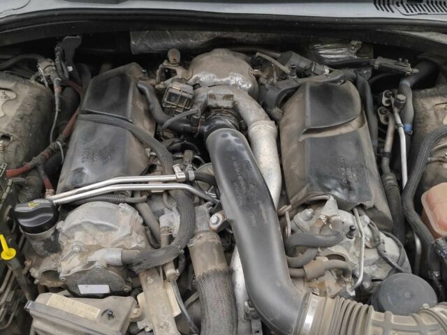 Серый Крайслер 300C, объемом двигателя 3 л и пробегом 3 тыс. км за 4500 $, фото 17 на Automoto.ua