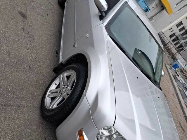 Серый Крайслер 300C, объемом двигателя 2.7 л и пробегом 219 тыс. км за 6500 $, фото 20 на Automoto.ua