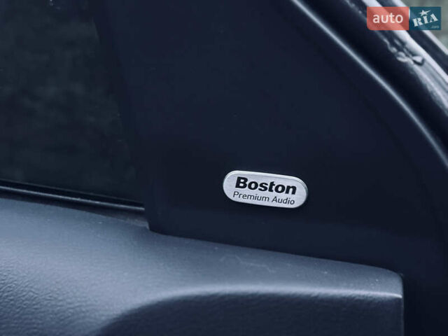 Сірий Крайслер 300C, об'ємом двигуна 3 л та пробігом 280 тис. км за 6000 $, фото 15 на Automoto.ua