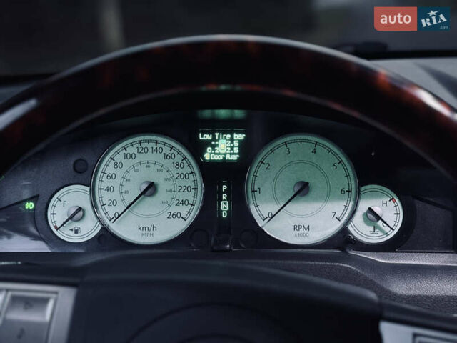 Сірий Крайслер 300C, об'ємом двигуна 3 л та пробігом 280 тис. км за 6000 $, фото 13 на Automoto.ua