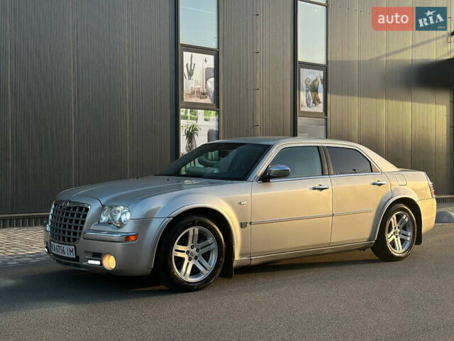 Сірий Крайслер 300C, об'ємом двигуна 2.99 л та пробігом 216 тис. км за 9200 $, фото 10 на Automoto.ua