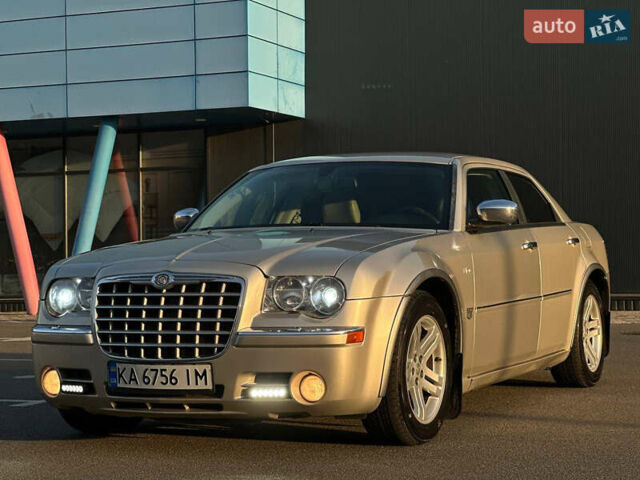 Сірий Крайслер 300C, об'ємом двигуна 2.99 л та пробігом 216 тис. км за 9200 $, фото 9 на Automoto.ua