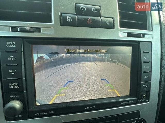 Серый Крайслер 300C, объемом двигателя 2.99 л и пробегом 211 тыс. км за 9400 $, фото 14 на Automoto.ua