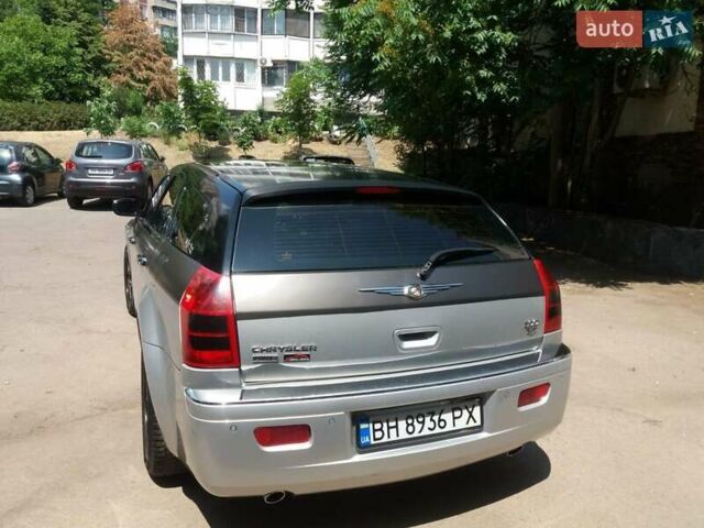 Сірий Крайслер 300C, об'ємом двигуна 5.7 л та пробігом 350 тис. км за 8500 $, фото 9 на Automoto.ua