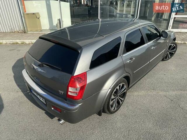 Сірий Крайслер 300C, об'ємом двигуна 2.99 л та пробігом 211 тис. км за 9400 $, фото 3 на Automoto.ua