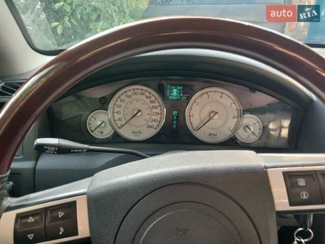 Синий Крайслер 300C, объемом двигателя 3 л и пробегом 398 тыс. км за 6000 $, фото 3 на Automoto.ua