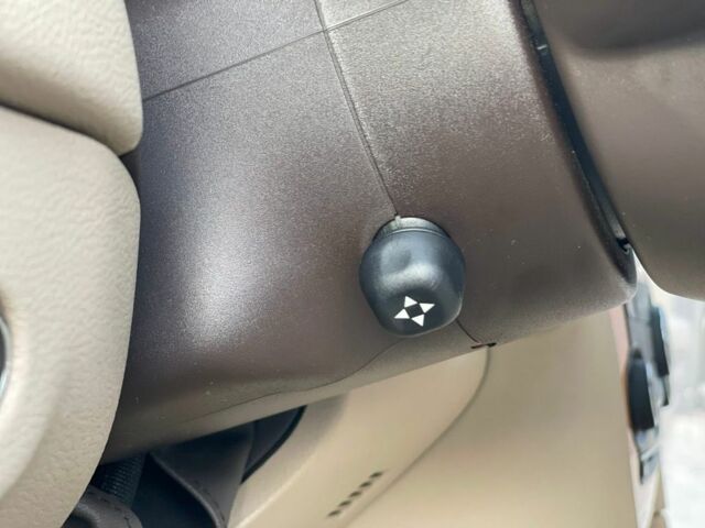 Синій Крайслер 300C, об'ємом двигуна 3 л та пробігом 159 тис. км за 6800 $, фото 15 на Automoto.ua