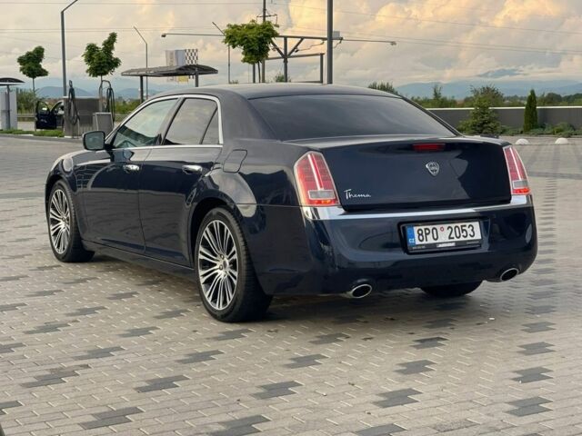 Синій Крайслер 300C, об'ємом двигуна 3 л та пробігом 159 тис. км за 6800 $, фото 3 на Automoto.ua