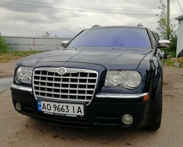 Синій Крайслер 300C, об'ємом двигуна 2.99 л та пробігом 280 тис. км за 10650 $, фото 1 на Automoto.ua