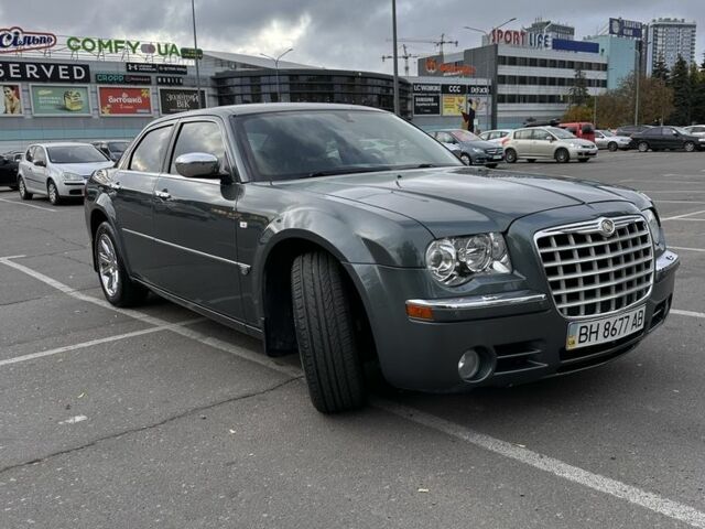 Зелений Крайслер 300C, об'ємом двигуна 3.5 л та пробігом 188 тис. км за 9100 $, фото 3 на Automoto.ua