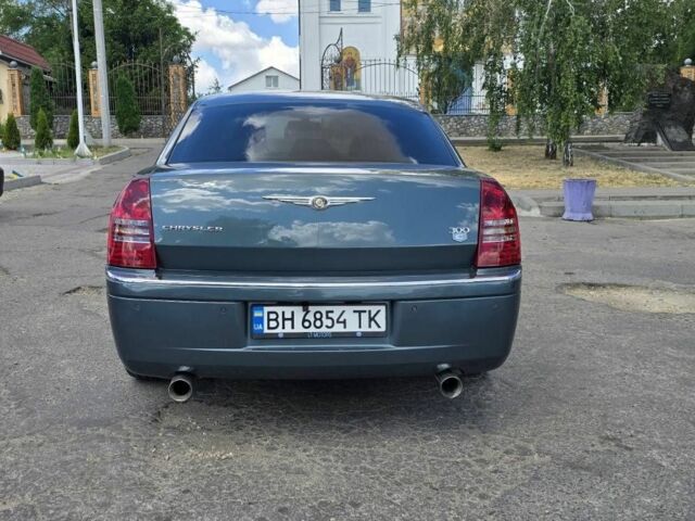 Зеленый Крайслер 300C, объемом двигателя 2.7 л и пробегом 173 тыс. км за 9280 $, фото 20 на Automoto.ua