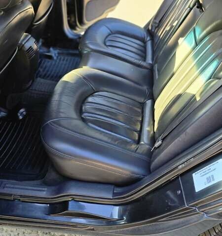 Черный Крайслер 300М, объемом двигателя 3.52 л и пробегом 245 тыс. км за 2700 $, фото 9 на Automoto.ua