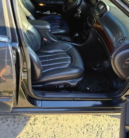 Черный Крайслер 300М, объемом двигателя 3.52 л и пробегом 245 тыс. км за 2700 $, фото 14 на Automoto.ua