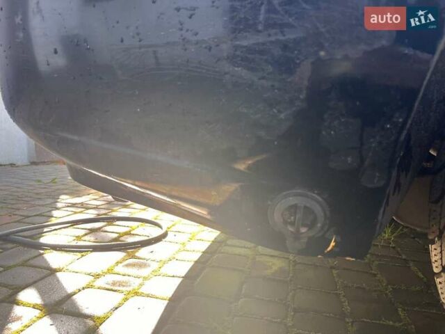 Чорний Крайслер 300М, об'ємом двигуна 2.7 л та пробігом 200 тис. км за 2500 $, фото 19 на Automoto.ua